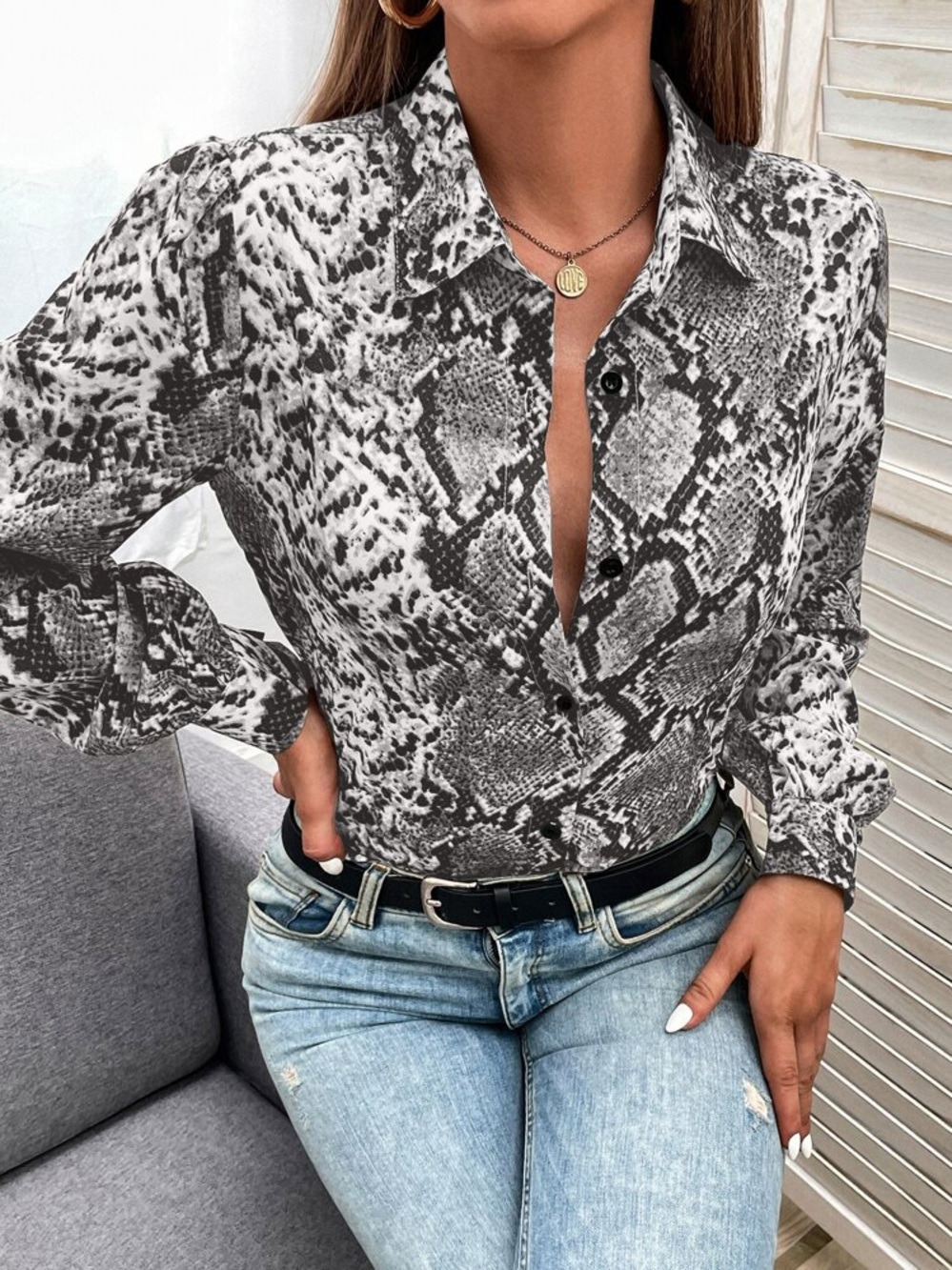 SHEIN Snakeskin Black & White along Sleeve Button Down Shirt